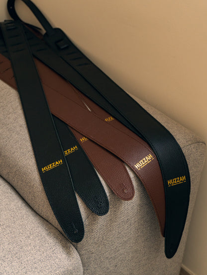 LEATHER STRAP CAFÉ