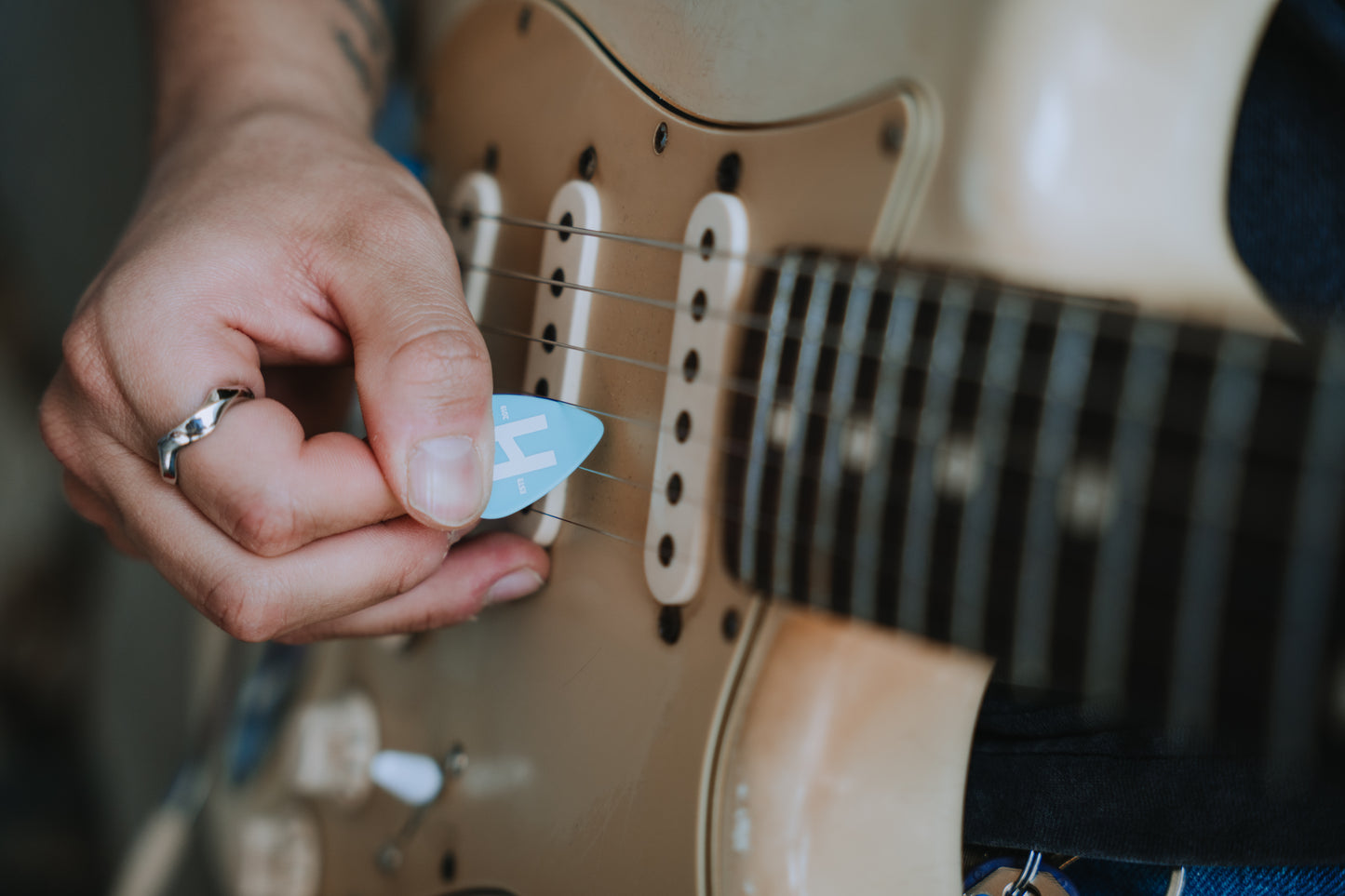 HUZZAH PICKS 1 mm