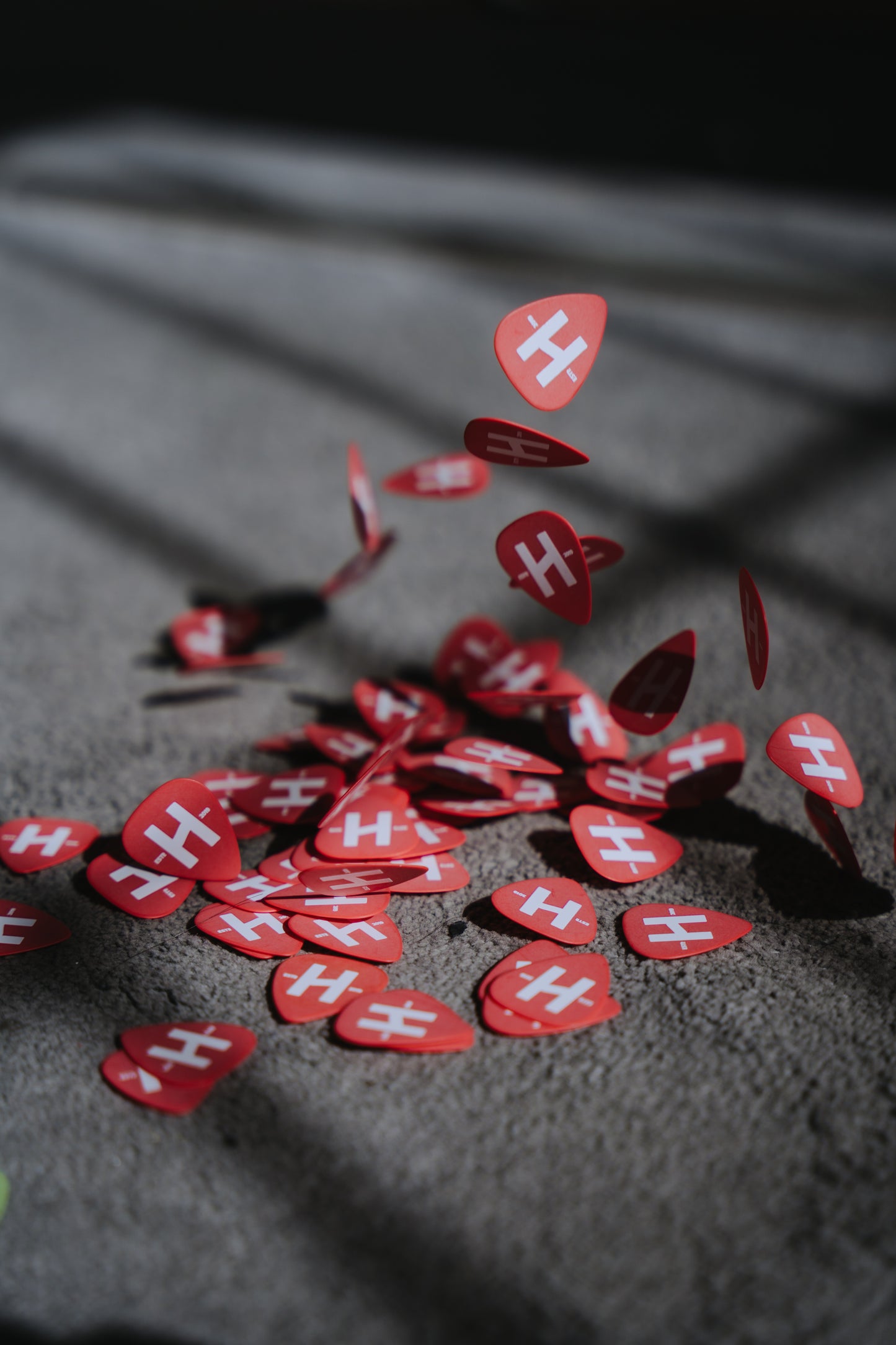 HUZZAH PICKS 0.7 mm